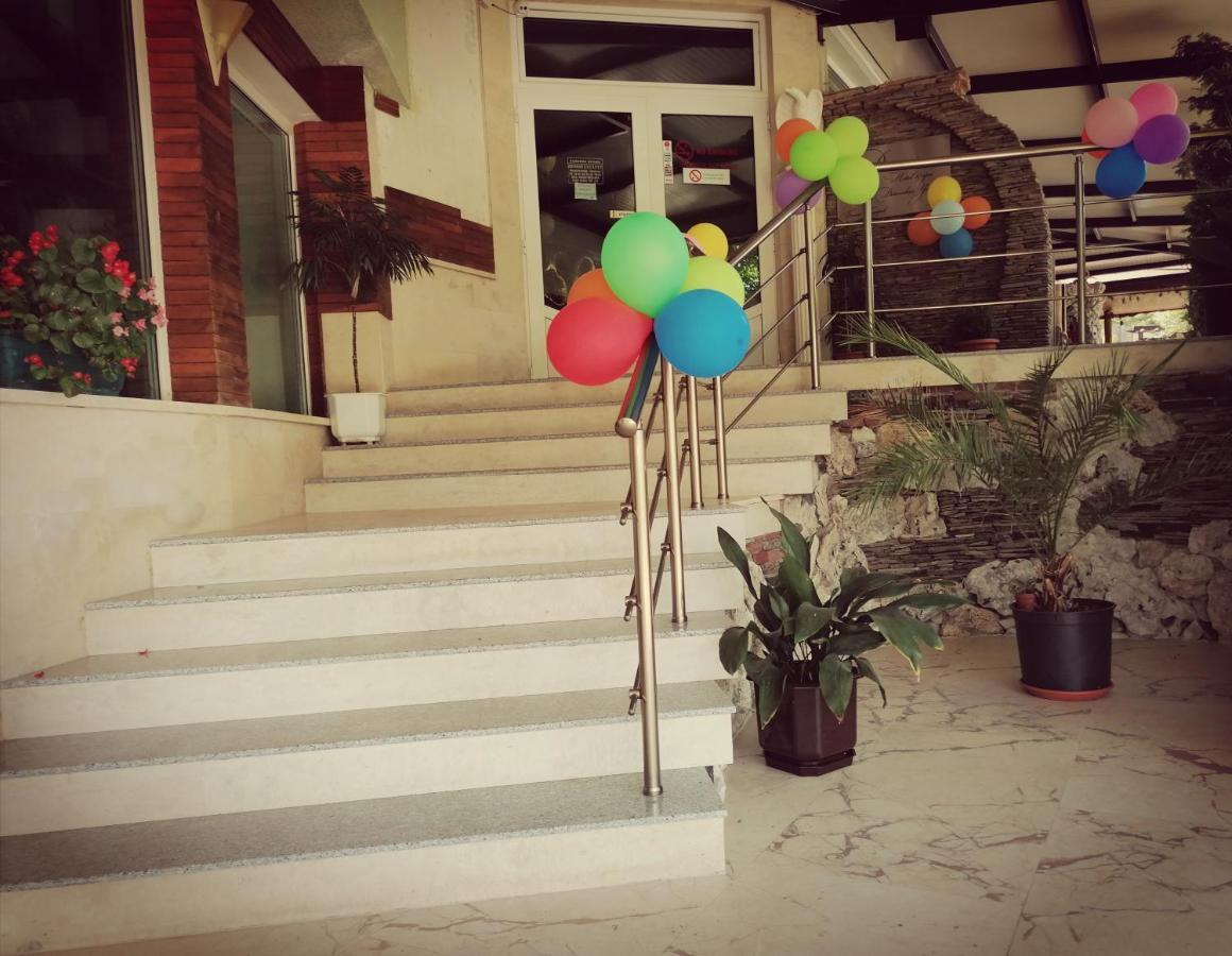 Discret Hotel&SPA Vladaya Exterior foto